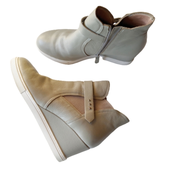 Linea Paolo, Freshton High Top Wedge - Picture 13 of 14